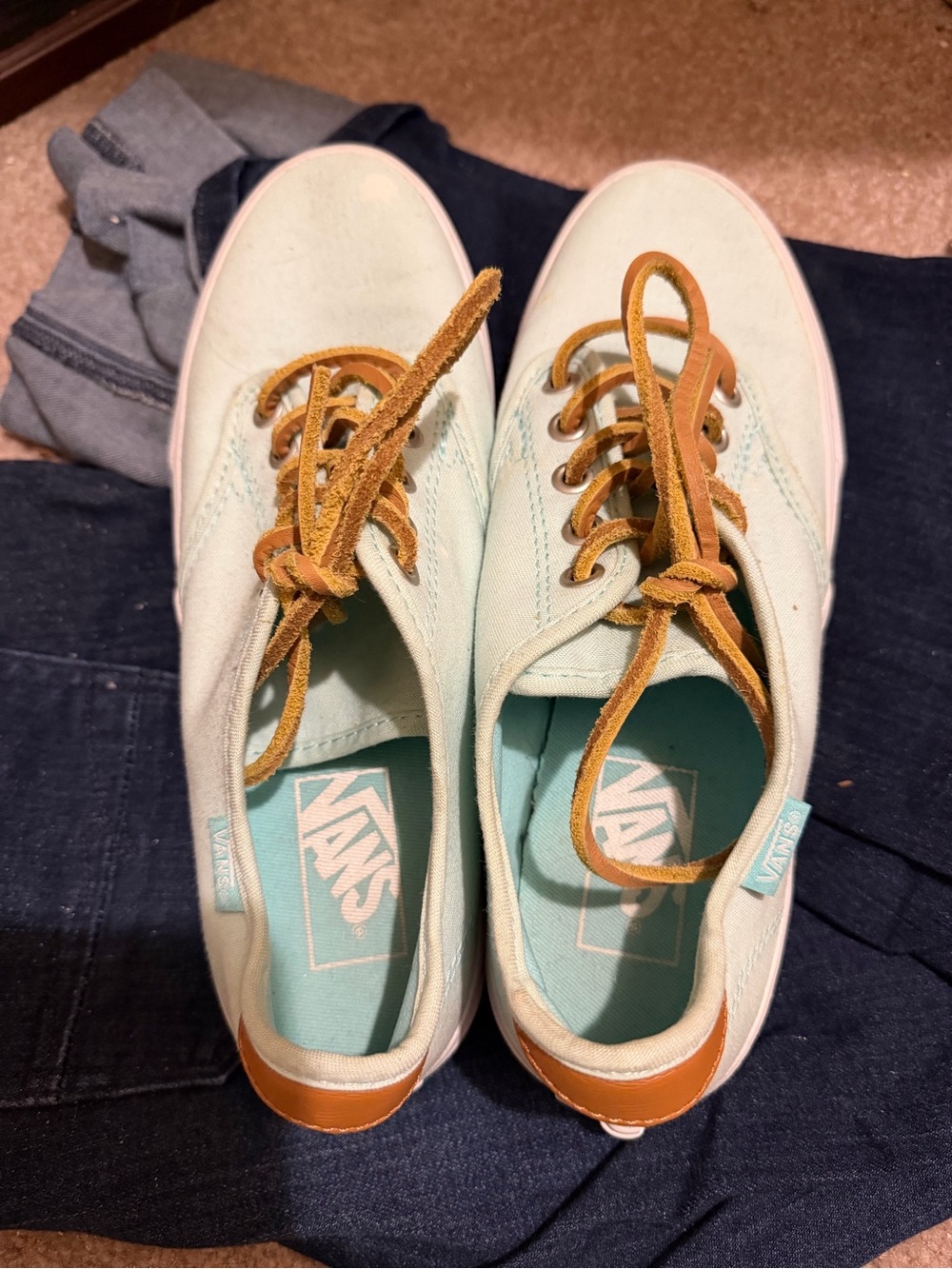 VANS Low-Top Sneakers in Mint with Tan Trim
